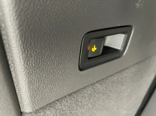 Bild eines VW Multivan Business ÜH TDI