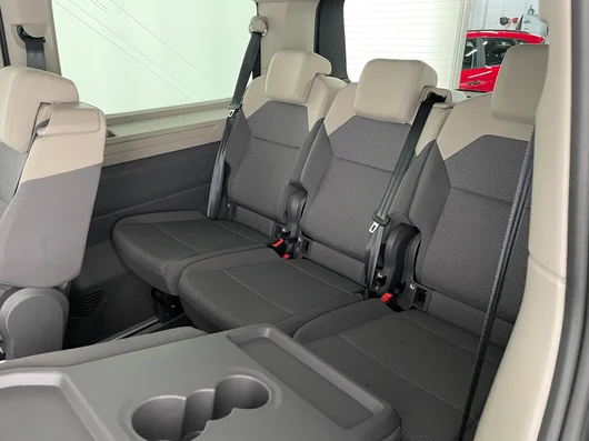 Bild eines VW Multivan Business ÜH TDI