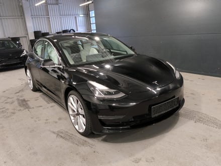 Tesla Model 3 Performance Dual AWD