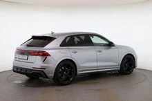 Audi RSQ8 RS Q8 performance in Satellitsilber Metallic