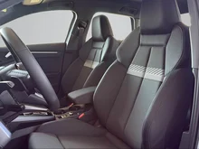 Audi A3 Sportback 40 TFSI e advanced in 1X Pfeilgrau Perleffekt