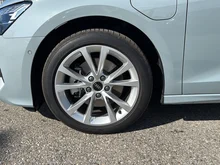 Audi A3 Sportback 40 TFSI e advanced in 1X Pfeilgrau Perleffekt