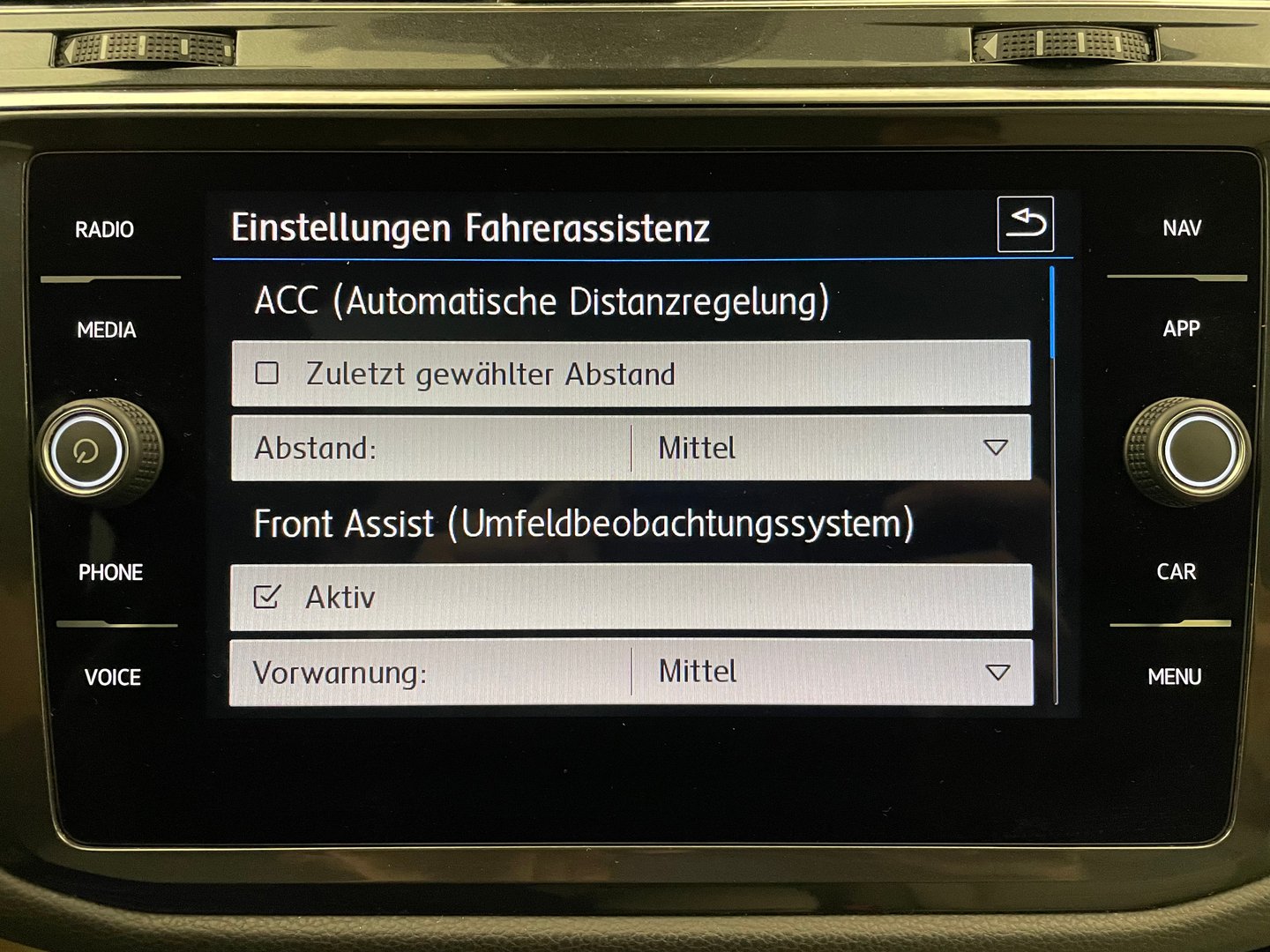 VW Tiguan Allspace Highline TDI DSG | Bild 17 von 35