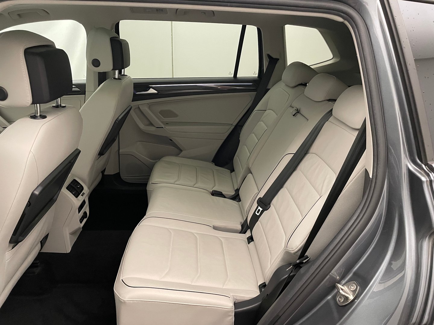 VW Tiguan Allspace Highline TDI DSG | Bild 10 von 35