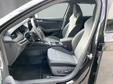 Škoda Octavia Combi Sportline TDI DSG in Black-Magic Perleffekt