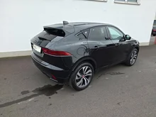 Jaguar E-Pace 1,5 P300e PHEV AWD R-Dynamic SE Aut. in schwarz
