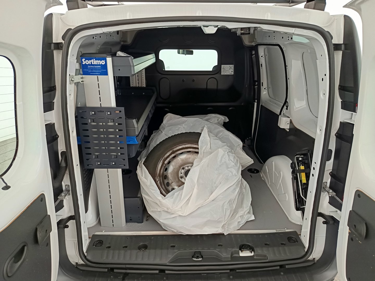 Renault Kangoo Z.E. 33 Complete 2-Sitzer 33kWh (mit Batterie) | Bild 18 von 21