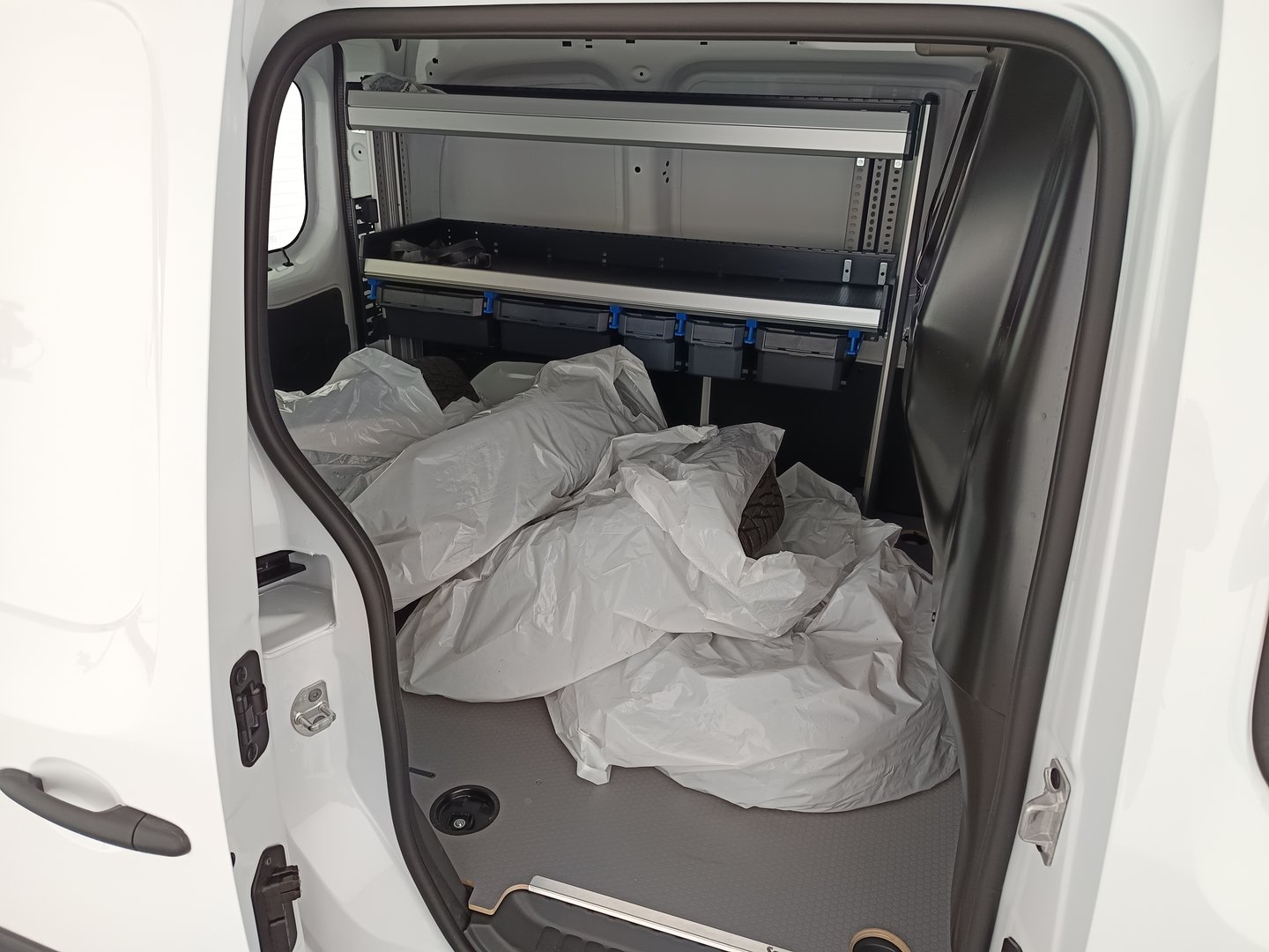 Renault Kangoo Z.E. 33 Complete 2-Sitzer 33kWh (mit Batterie) | Bild 17 von 21