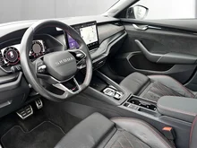 Škoda Octavia Combi RS in Brillant-Silber Metallic