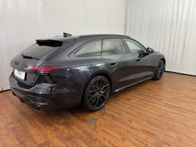 Audi A6 Avant e-hybrid quattro 270 kW in Firmamentblau Metallic