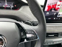 Škoda Enyaq Coupé RS in Moon-Weiß Metallic