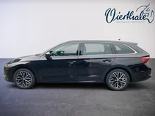 Škoda Octavia Combi Style TSI e-TEC DSG in Black-Magic Perleffekt