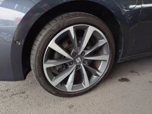 SEAT Leon SP Kombi FR eHYBRID 150/204 DSG in Magnet-Grau