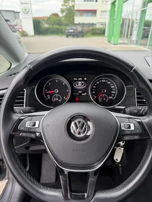 VW Golf Sportsvan Highline TDI in Indium Grau Metallic
