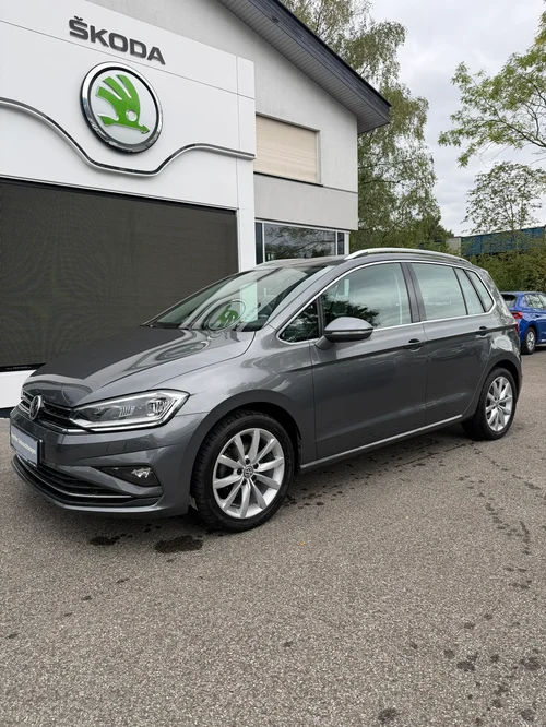 VW Golf Sportsvan Highline TDI