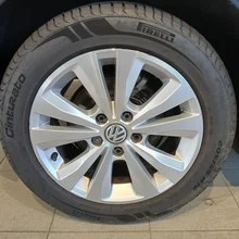 Thumbnail-Foto von Fahrzeug