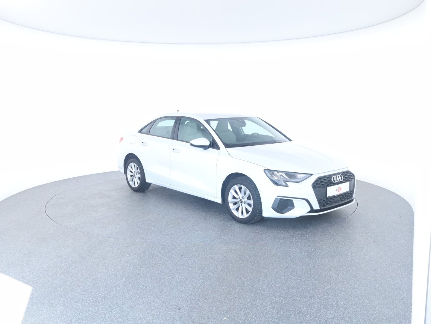 Audi A3 Limousine 30 TFSI | Bild 8 von 26