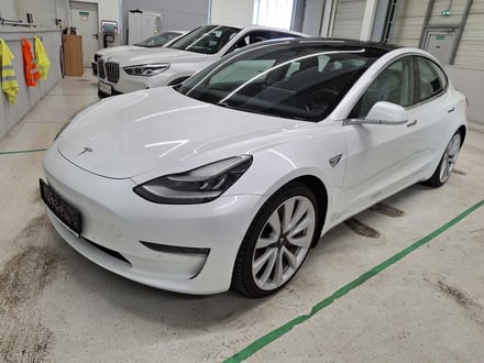 Tesla Model 3 Performance Dual AWD