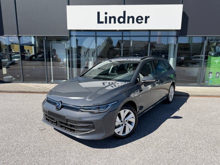 VW Golf Variant Life mHeV DSG