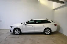 SEAT Leon SP Kombi Style Edition 1.5TSI 115PS in Candy-Weiß