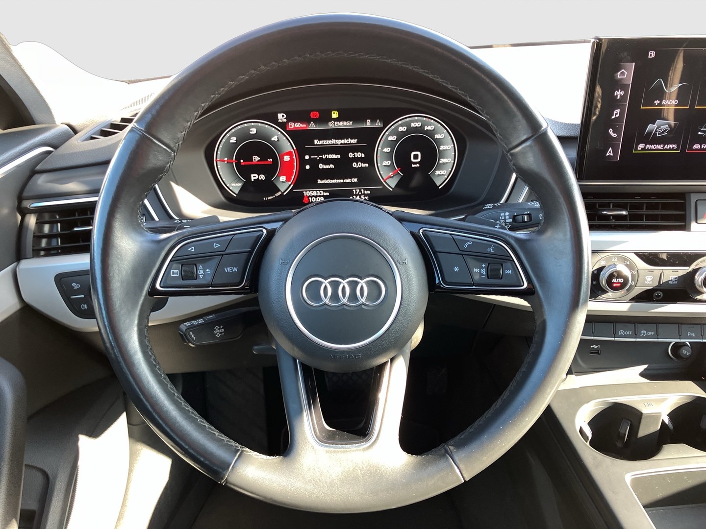 Audi A4 Avant 30 TDI | Bild 12 von 28