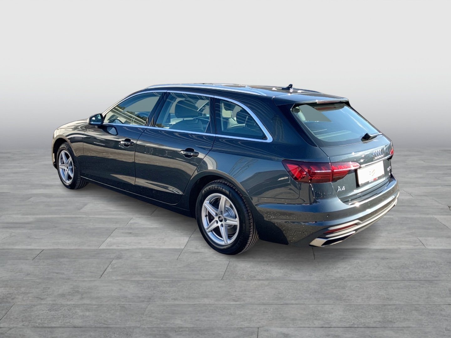 Audi A4 Avant 30 TDI | Bild 3 von 28