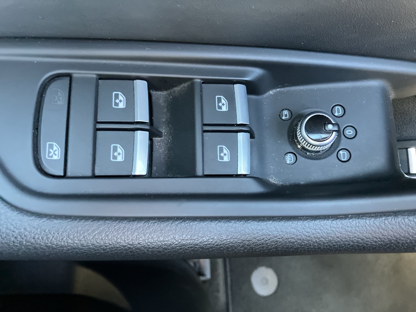 Audi A4 Avant 30 TDI | Bild 7 von 28