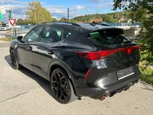 CUPRA Formentor VZ5 390 PS DSG 4Drive in Nacht-Schwarz Metallic