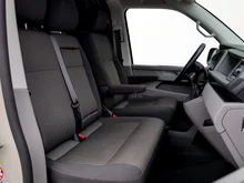 VW Kastenwagen T6.1 Kastenwagen LR TDI in 6U Ascotgrau