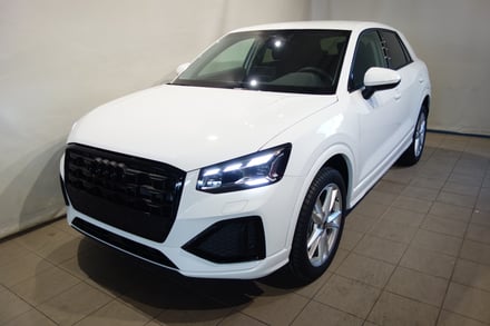 Audi Q2 30 TFSI admired