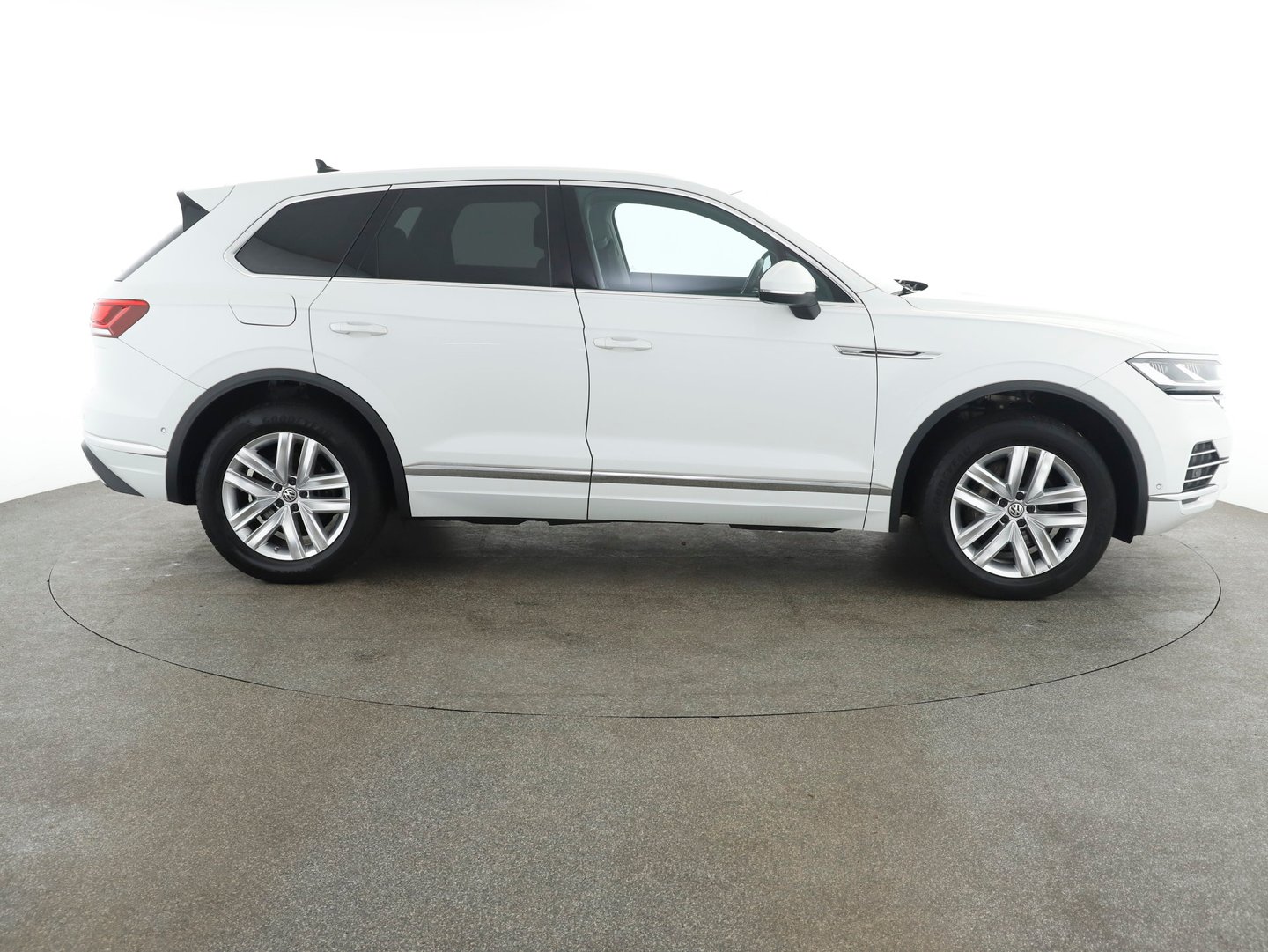 VW Touareg TDI 4MOTION | Bild 8 von 30
