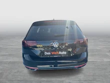 VW Passat Variant Elegance TDI DSG in Deep Black Perleffekt