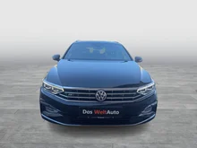 VW Passat Variant Elegance TDI DSG in Deep Black Perleffekt