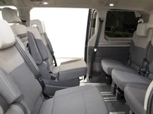 VW Multivan Edition eHybrid 180 kW 4MOTION in Puregrey/Dach Deepblack