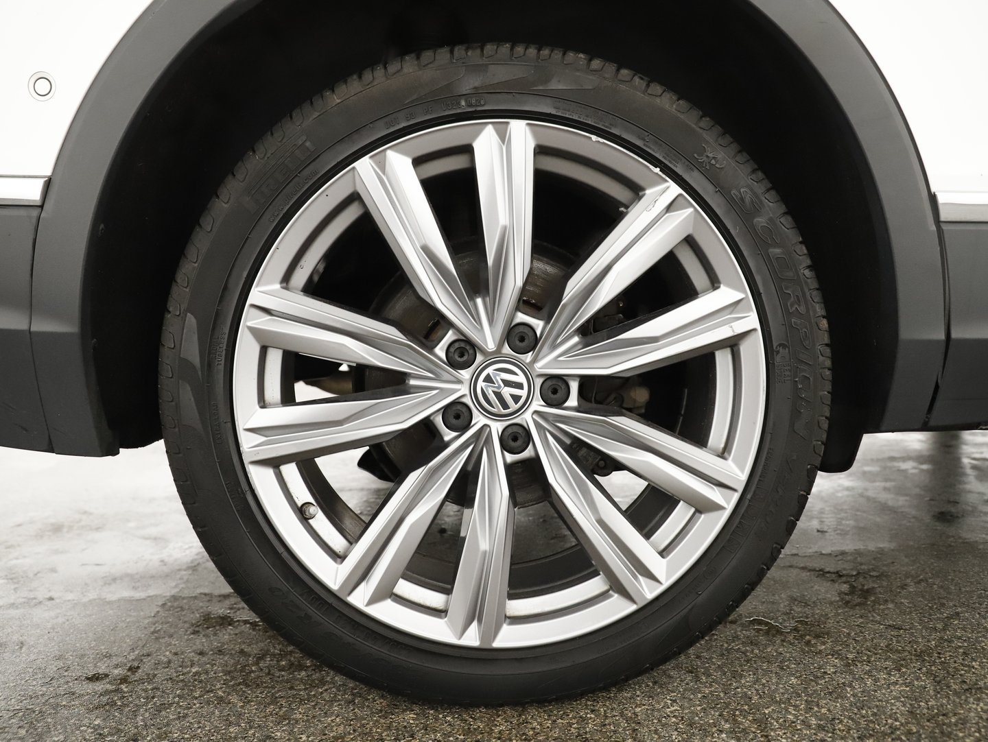 VW Tiguan Allspace Highline TDI 4MOTION DSG | Bild 21 von 24