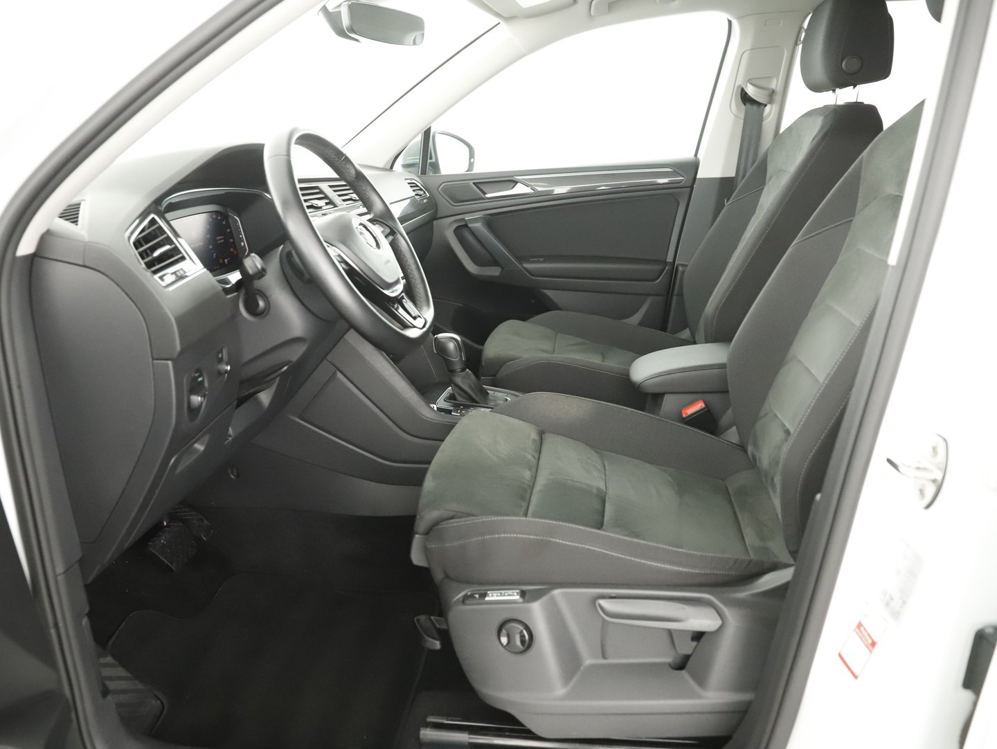 Bild eines VW Tiguan Allspace Highline TDI 4MOTION DSG