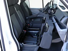 VW Crafter 35 Doka-Pritsche L4 TDI in B4 Candy-Weiß
