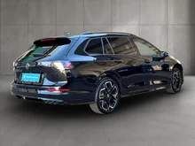 VW Golf Variant Sport mHeV DSG in Grenadillschwarz Metallic