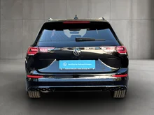 VW Golf Variant Sport mHeV DSG in Grenadillschwarz Metallic