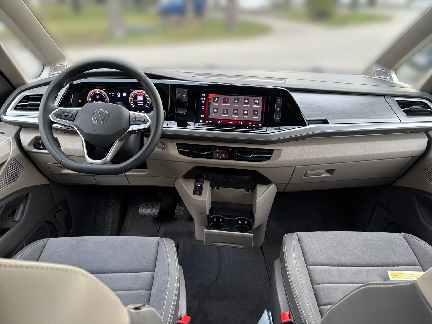 Bild eines VW Multivan Edition ÜH TDI