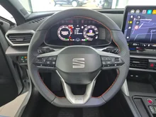 SEAT Leon FR e-HYBRID 150/204 DSG in Nevada-Weiß Metallic