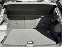 VW Tiguan Friends eTSI DSG in Grenadillschwarz Metallic