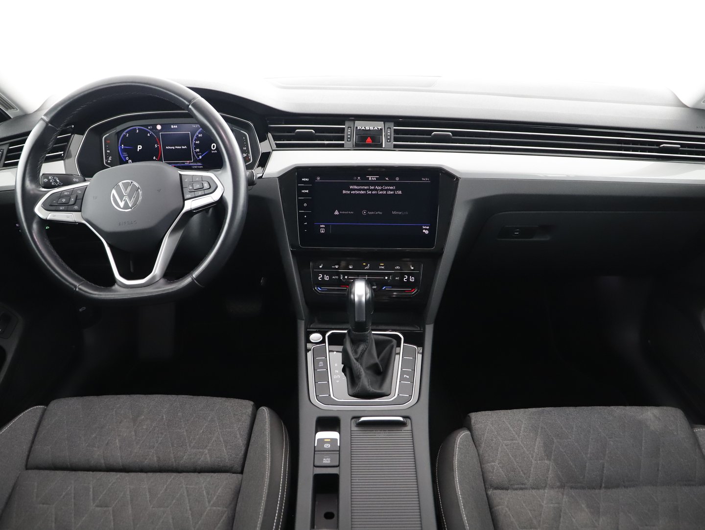 VW Passat Variant Business TDI DSG | Bild 9 von 16