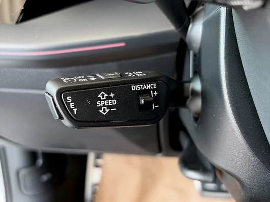 Bild eines Audi A3 allstreet 40 TFSI e