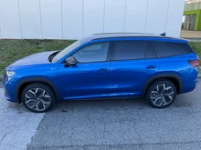 Škoda Kodiaq 4x4 Sportline TDI DSG in Race-Blau Metallic