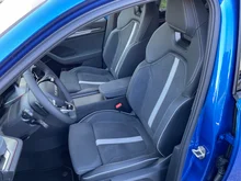 Škoda Kodiaq 4x4 Sportline TDI DSG in Race-Blau Metallic