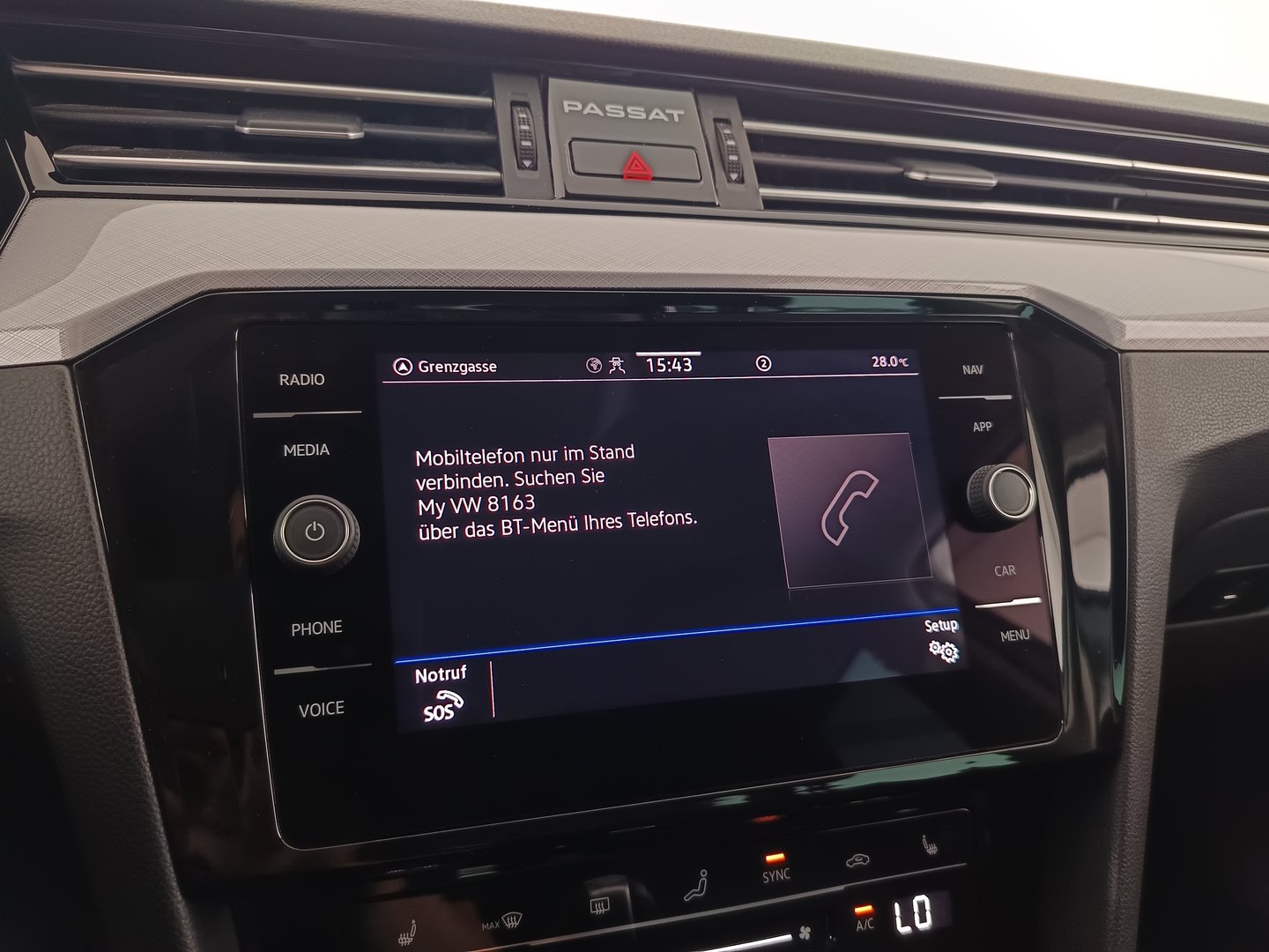 VW Passat Variant Business TDI DSG | Bild 23 von 32