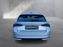 Škoda Octavia Combi Selection TSI mHEV DSG in Brillant-Silber Metallic