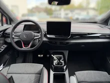 VW ID.4 GTX 4MOTION 250 kW Business -77 kWh in Gletscherweiß Metallic Dach schwarz
