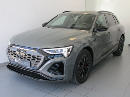 Audi Q8 50 e-tron quattro S line